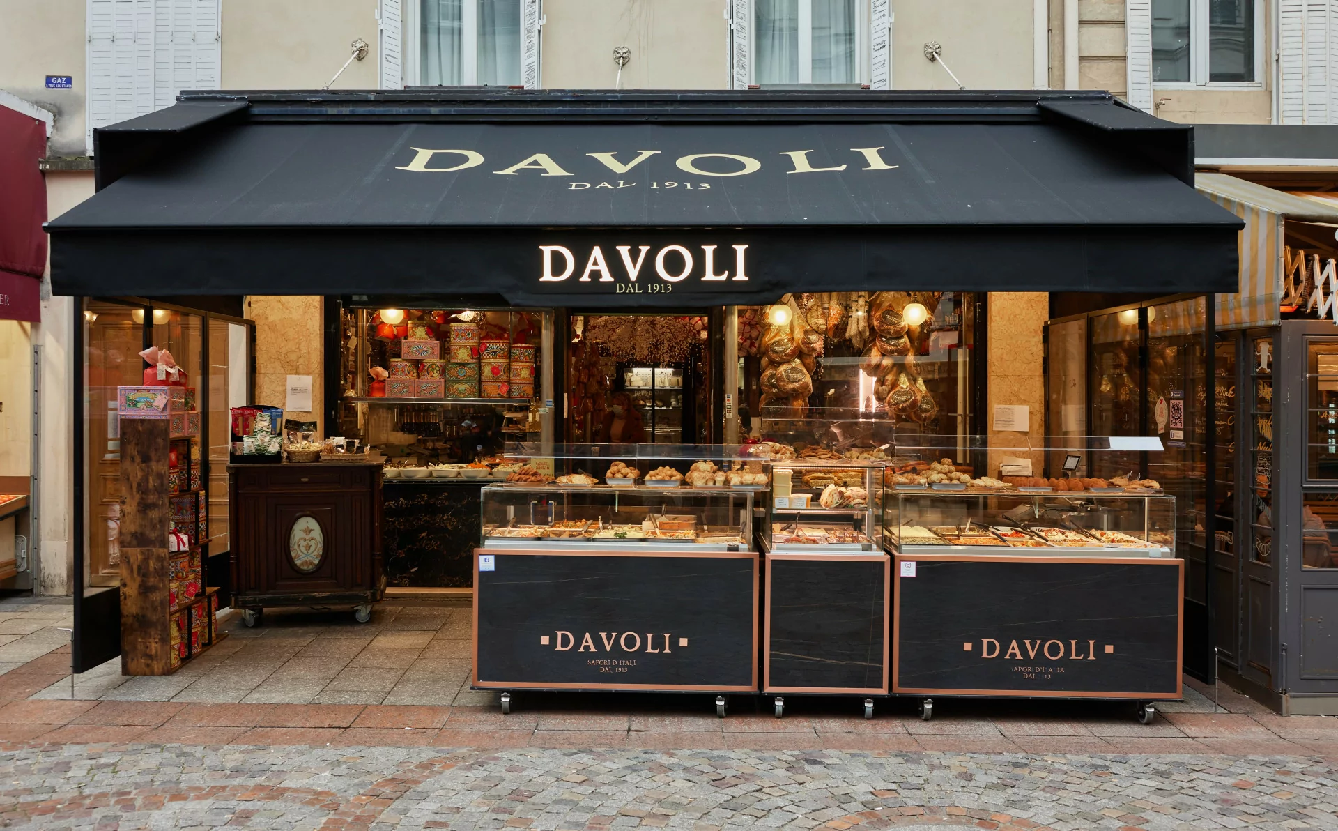 Davoli boutique